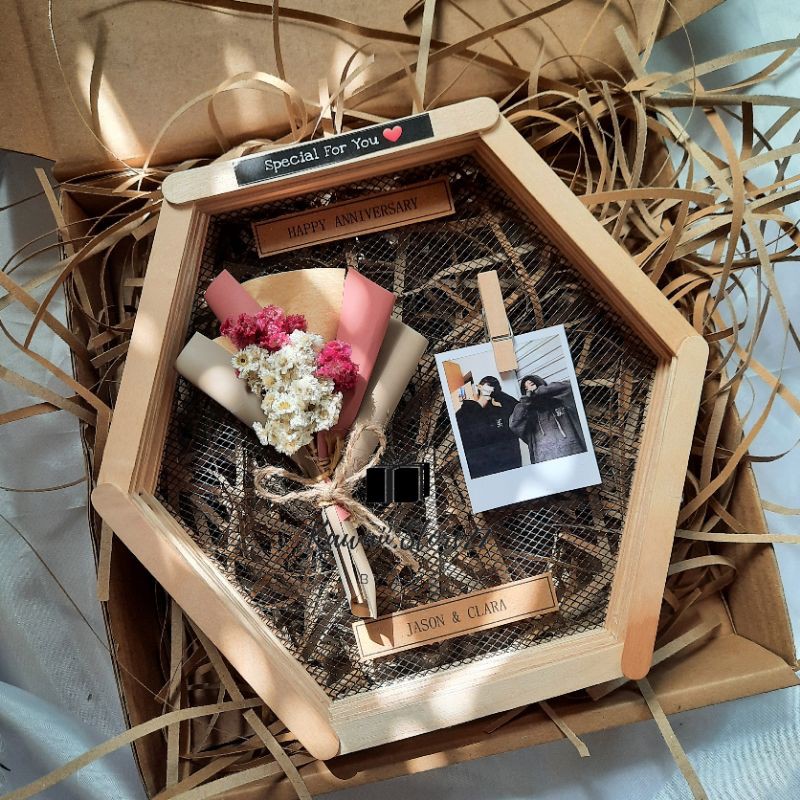 Flower in popsicle frame / Flower in frame / kado murah / bunga kering