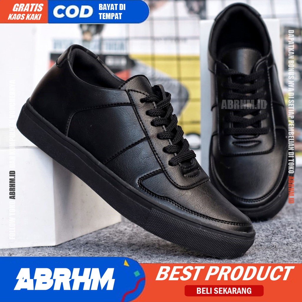 ABRHM X AUGUST Sepatu Kasual Pria Sepatu Pria Casual Sepatu Sneakers Kulit Syntetic Cowok/Cowo ORI Sepatu Kerja Kantor Semi Formal Kuliah Kondangan Gaya keren Kekinian Murah Terlaris