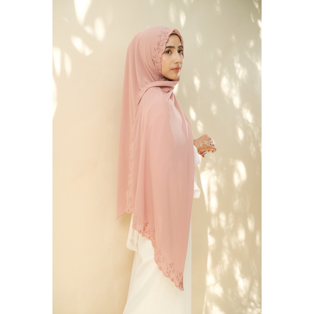 RATU Embroidery HIjab Shawl - Hanna - Dusty Rose