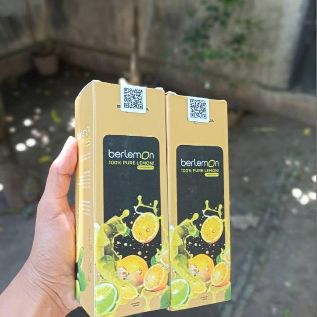 

Berl Lemon 100% pure Lemon membantu menurunkan berat badan