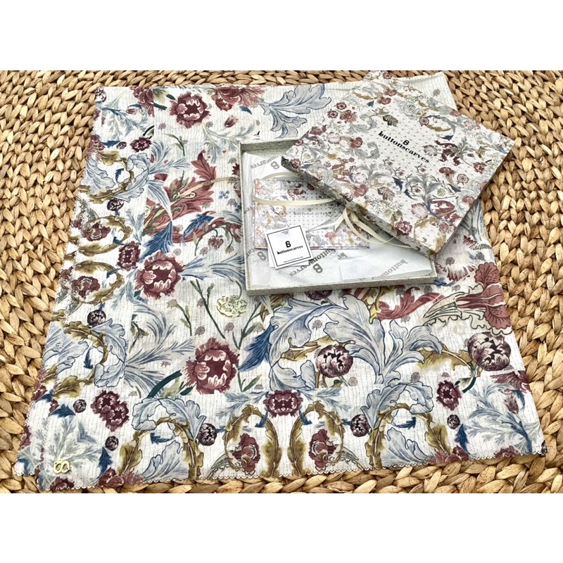 BUTTONSCARVES ROYALE SERIES - WHITE PRELOVED