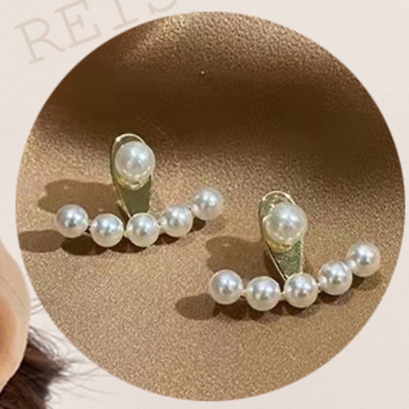 Anting Tusuk Mutiara Putih Untuk Wanita