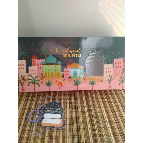 

Hampers Idul Fitri 1