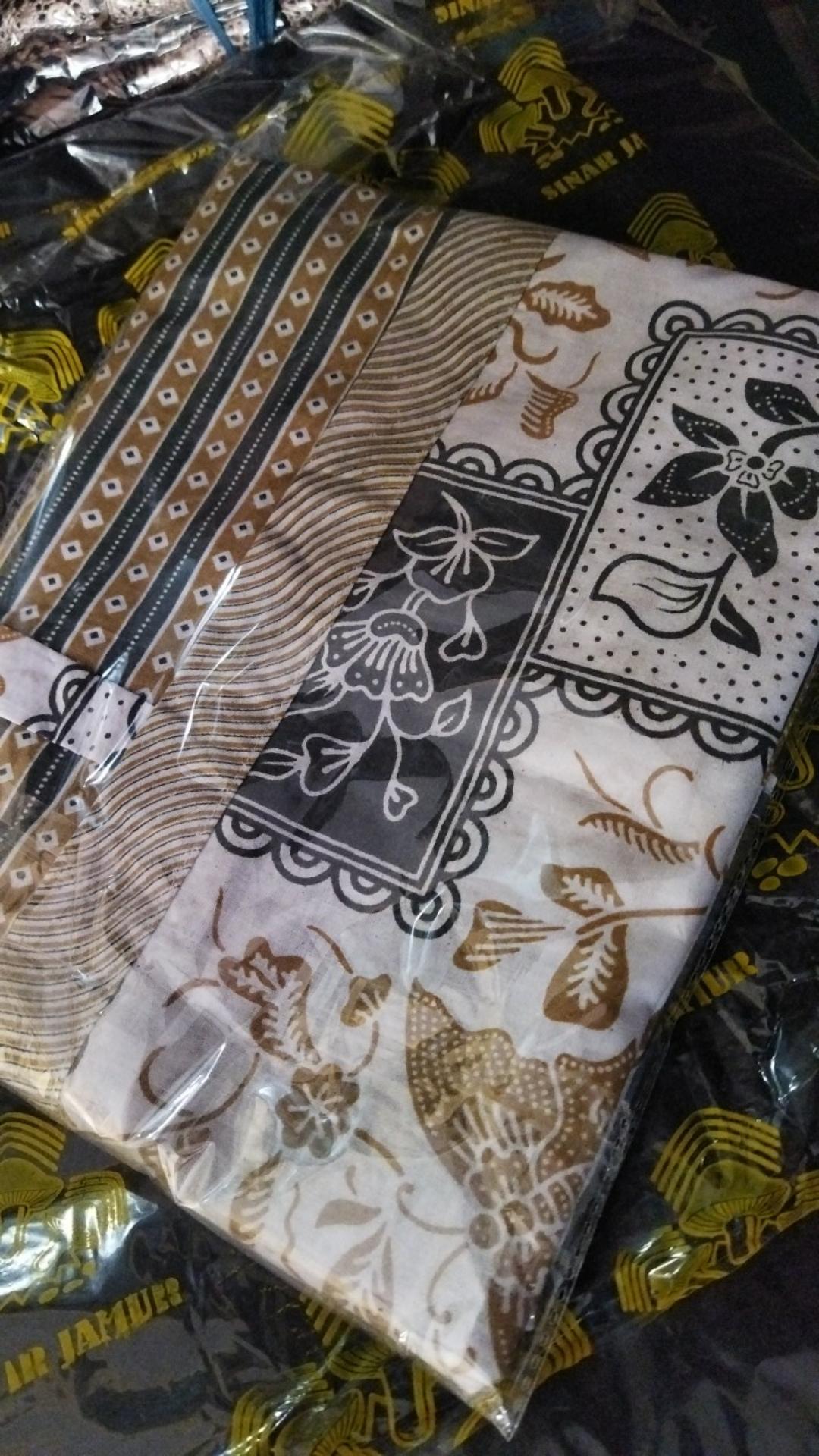Cod - Terlaris Serut Genes Jelita Tunic  Navbor Yelbor Whitbor Creambor Tunik Batik