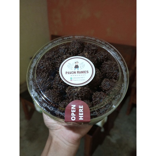 

Rambutan coklat/kue lebaran/kue kering/ bola coklat chocoball