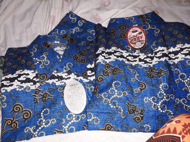 Kemeja Batik Pria Modern Motif Bintang Laot