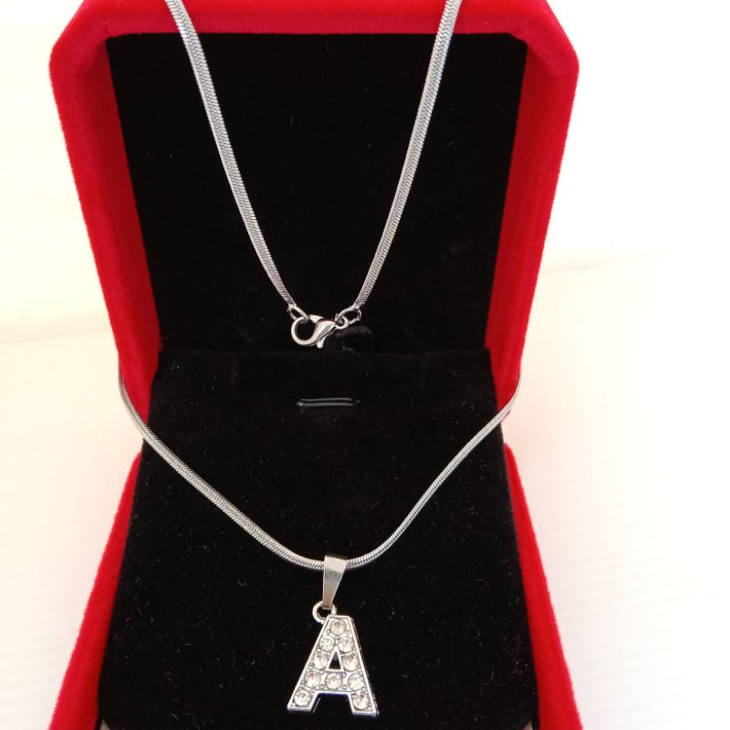 Cod Kalung Titanium Pria Wanita Kalung Titanium Huruf Alfabet Kalung Titanium Anti Karat Kalung Pria