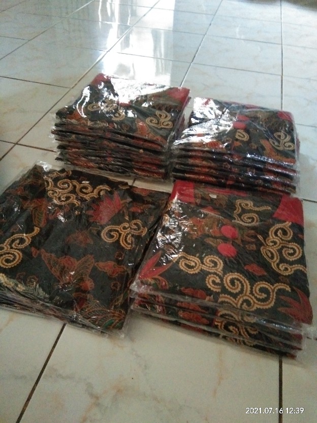 Batik Couple Seragam Rina Bapak Ibu Anak
