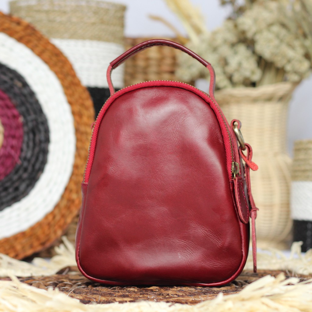 TAS SELEMPANG WANITA KULIT ASLI  DIANA MERAH MAROON/ FREE GRAVIR NAMA DI GANTUNGAN TAS