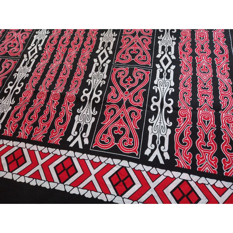 Bakal kain batik motif gorga