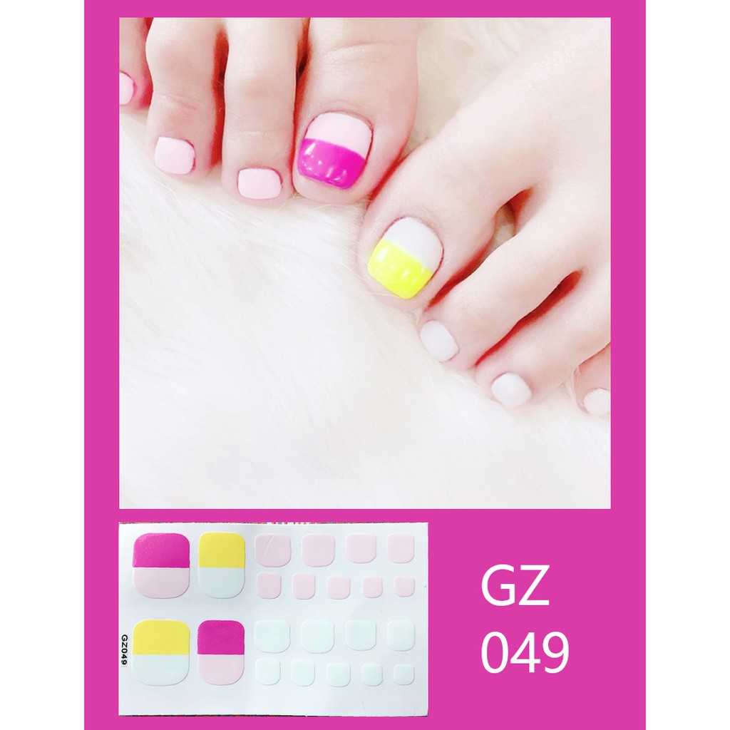 GZ Stiker kaki kuku 3D Kartun Motif Stiker Kuku Gambar Hiasan kuku Glitter Toenail Sticker 22PCS