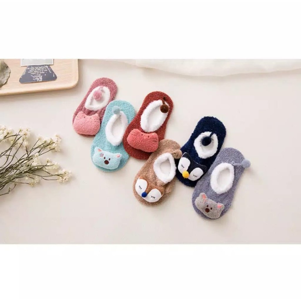 Kaos Kaki Bayi Sepatu Bayi Bahan Bulu Halus Sepatu Bayi Cute Karakter Sepatu Bayi Murah KKS-02