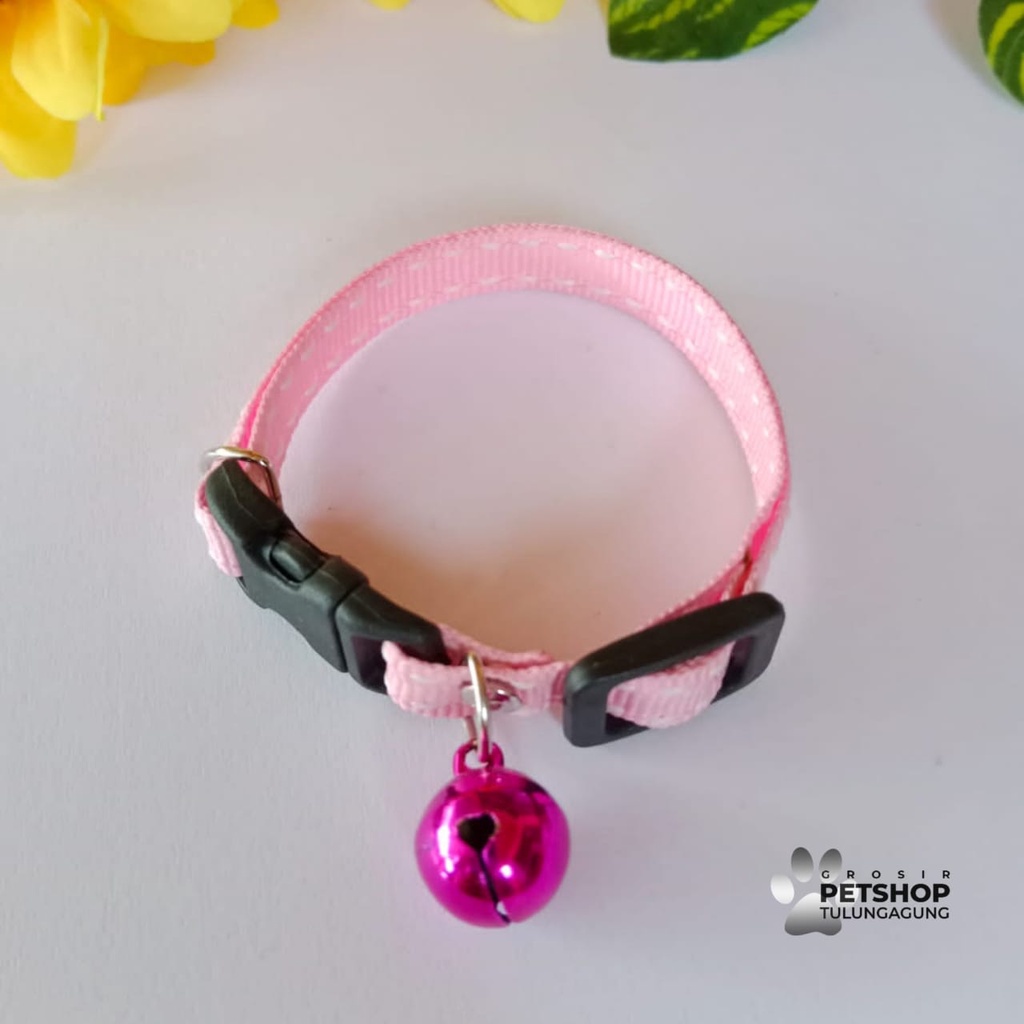 Kalung Kucing 1 Lonceng Motif Bintik 14mm Bahan Tebal