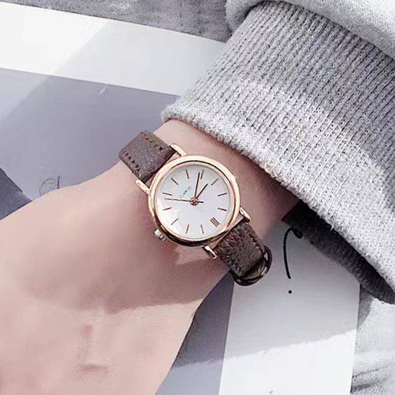 Jam Tangan Quartz Strap PU Analog Casual Gaya Retro Wanita Persegi Watch Korean Fashion RM026-COKLAT PUTIH