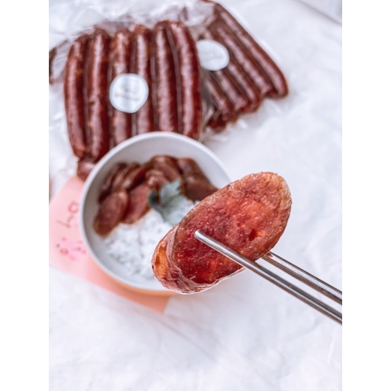 

lapchiong/lapcheong/chinese sausage/ sosis babi 1 kg (2pack)