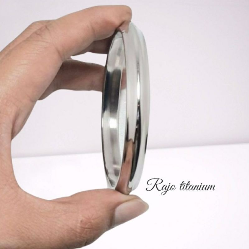 Gelang Titanium Monel Segitiga Pria Anti Karat Tidak Luntur Selama Nya Shopee Indonesia