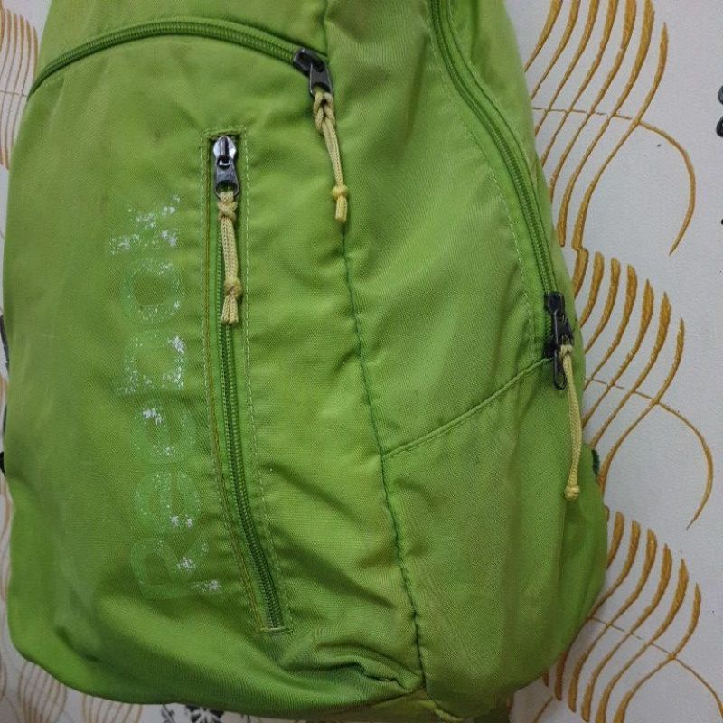 REEBOK TAS UNISEX GREEN PRELOVED