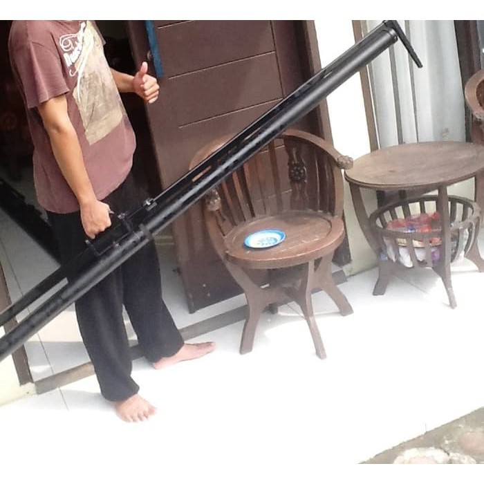 Layar proyektor, layar proyektor infocus,  layar/screen besar 95% baru TERLARIS