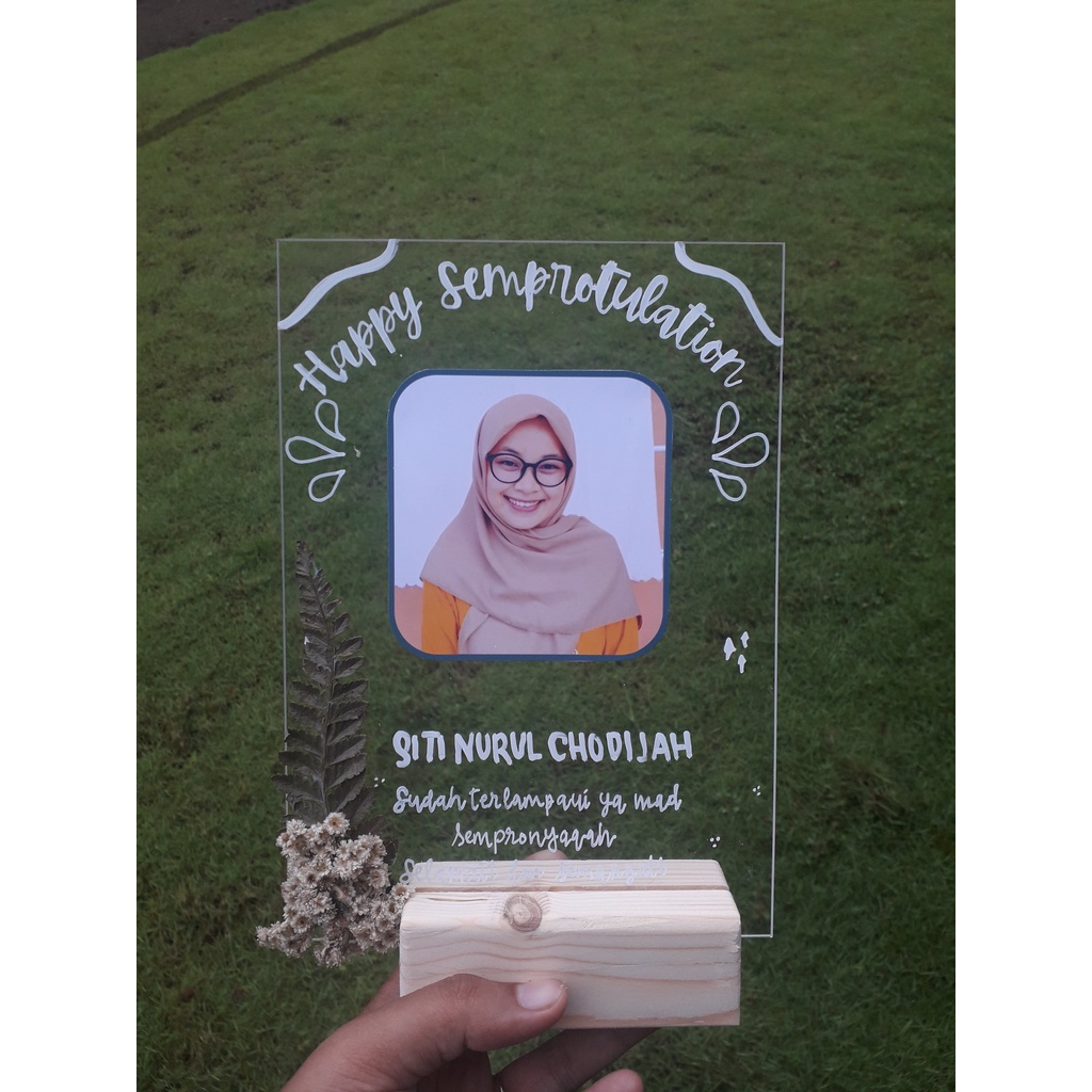 ACRYLIC CUSTOM Lettering With Dried FLOWER Kado free design