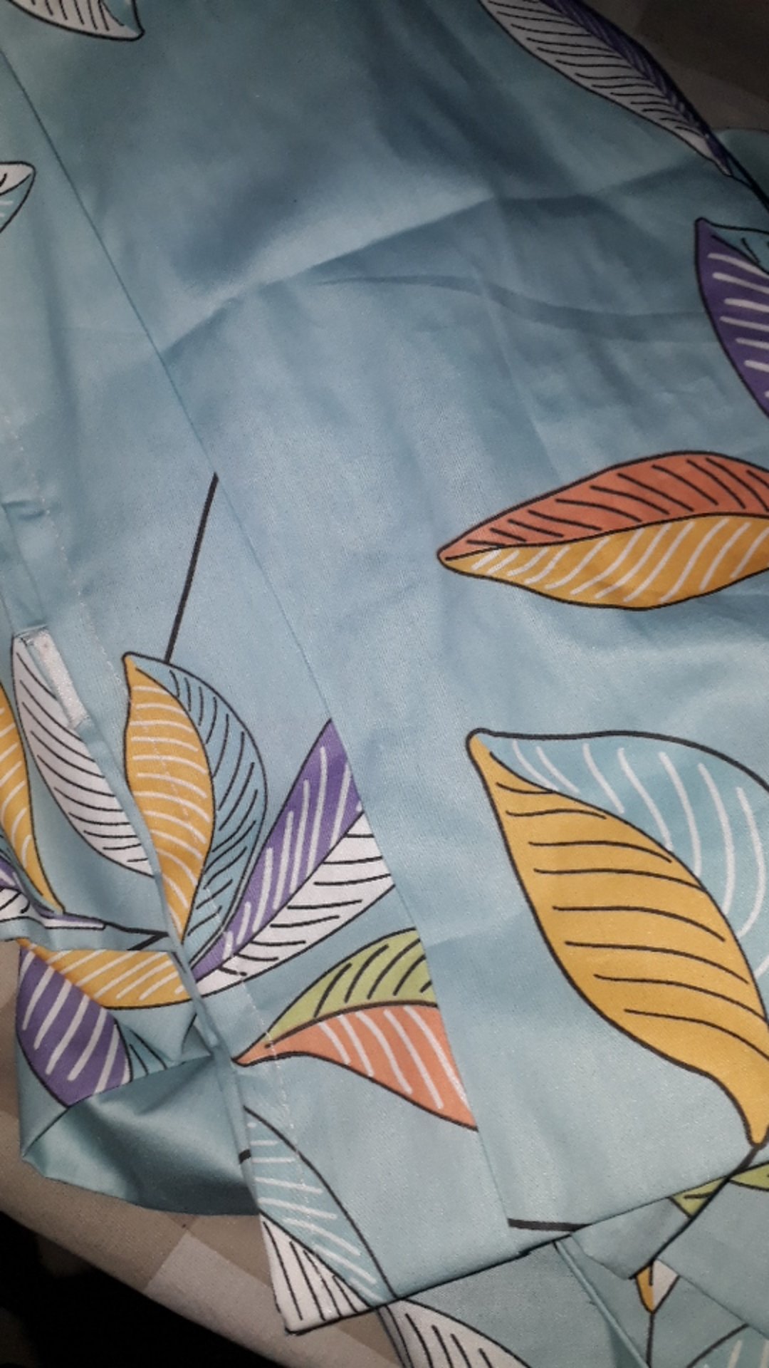 Tambah Sarung Bantal Guling Katun Lokal