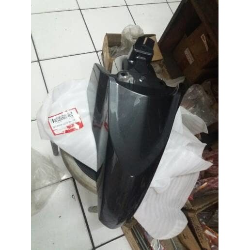 spakbor depan vario 125 f1 lama kzr ori hm #HAM