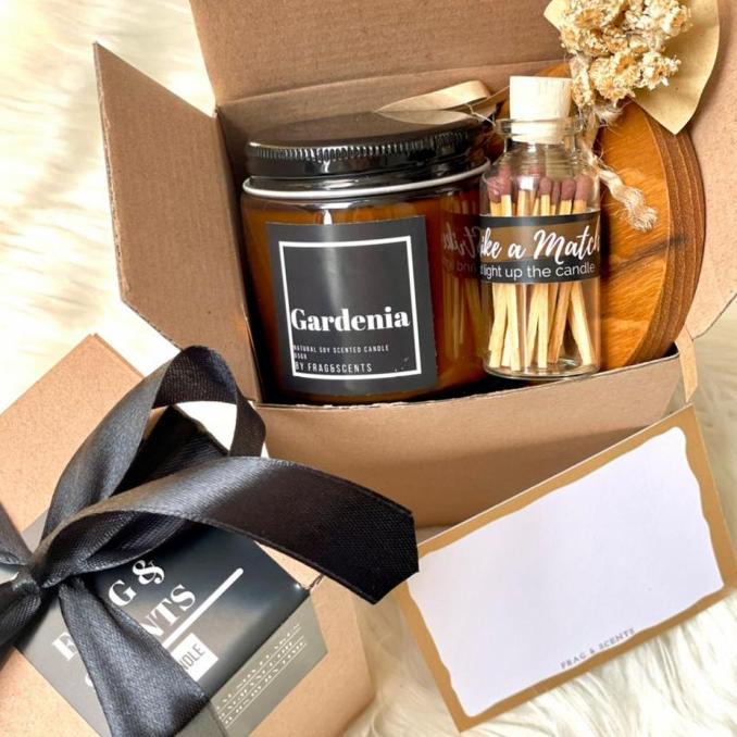 

Premium Product!!! Gift Box Scented Candle Hampers Kado Ulang Tahun Kado Wisuda Kado - Paling Diminati