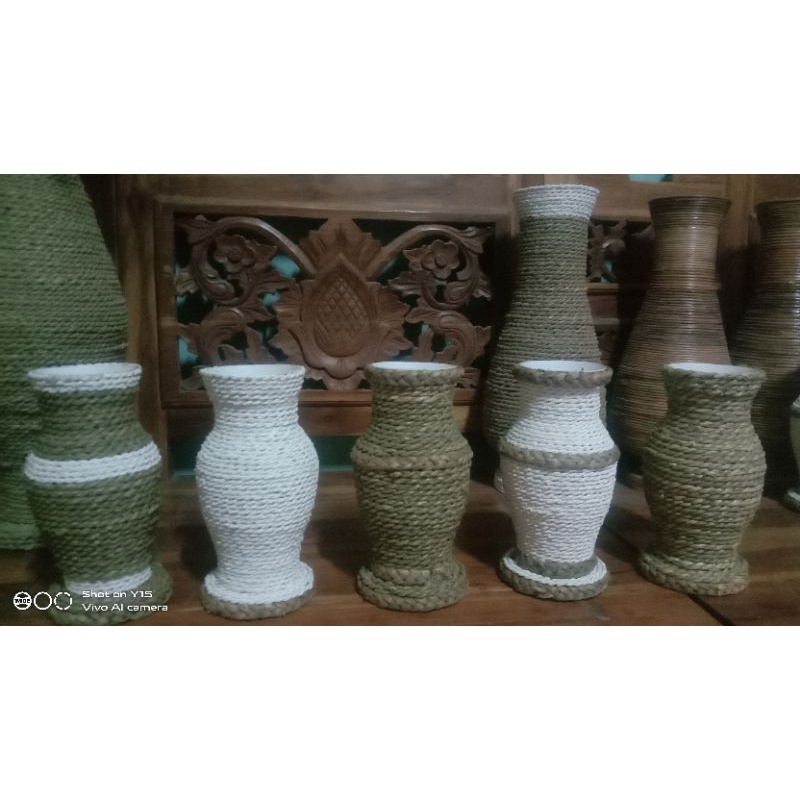 pot bunga tinggi 20 cm