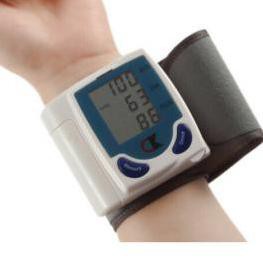 ➦ Alat ukur tensi digital tekanan darah/alat cek tensi tekanan darah digital termometer omron ❇