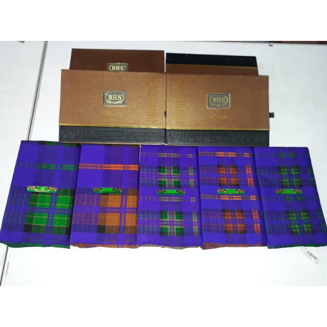 Sarung BHS KRJ Gold