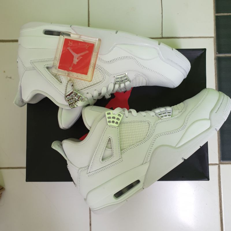 NIKE AIR JORDAN 4 RETRO PURE MONEY