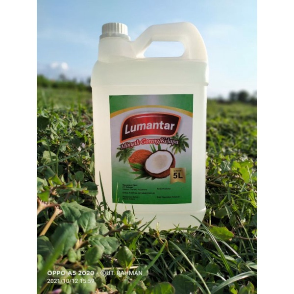 

Minyak Goreng Kelapa Murni ( Minyak Klentik ) Asli Minyak goreng Lumantar 5 Liter (5 x kemasan 1 liter)