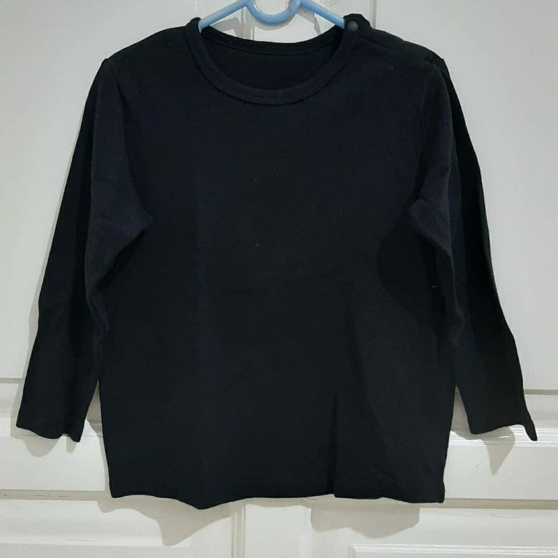 KAOS ANAK UNIQLO ORI BLACK POLOS (UNISEX)