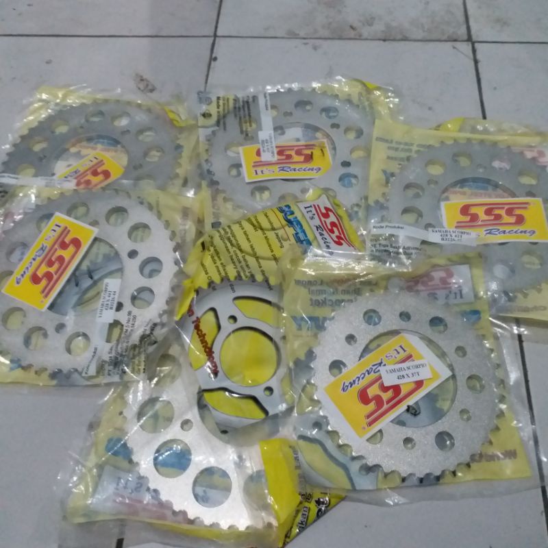 GEAR BELAKANG 428 VIXION SCORPIO SSS