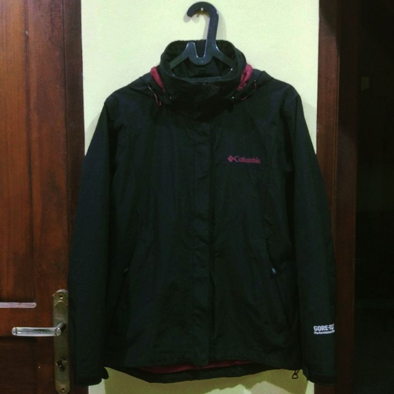 Jaket Columbia Goretex Performance Shell Second Original