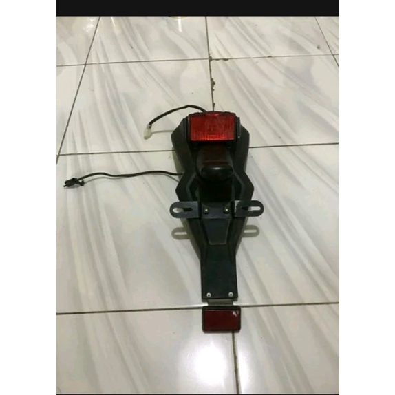 Spakbor Stoplamp Belakang KLX Dtracker 150 Lama ori original fullset
