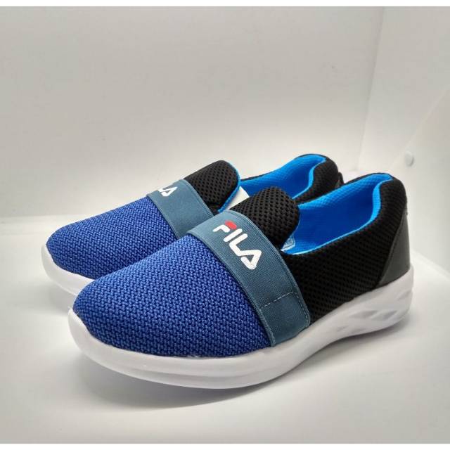 Sepatu casual slip on wanita fila