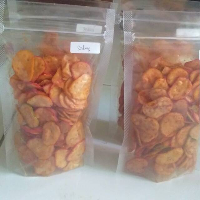 

Kerupuk seblak bantet