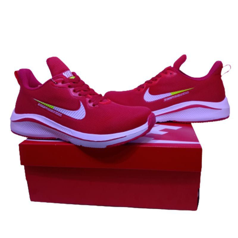 SEPATU  PRIA TERBARU SEPATU RUNNING NIKE ZOOM