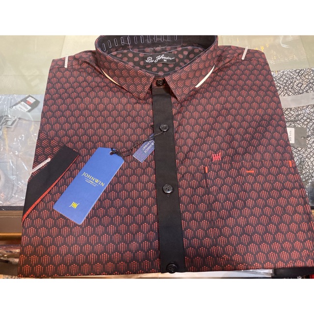 KEMEJA CASUAL LGS JOHNWIN MERAH HITAM MOTIF