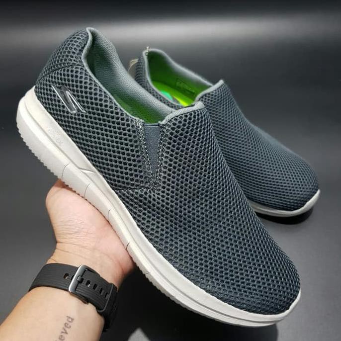 New Sepatu Pria Original Skechers GoFlex Completion Man