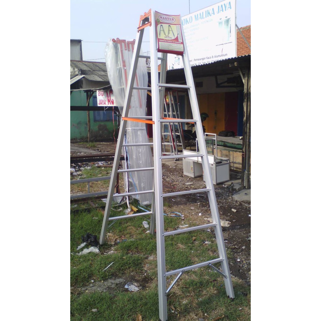 Tangga 3 meter Alumunium Merek Master