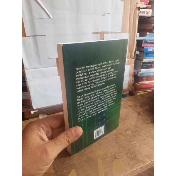 ISLAMO-DEMOKRASI PEMIKIRAN NURCHOLIS MADJID