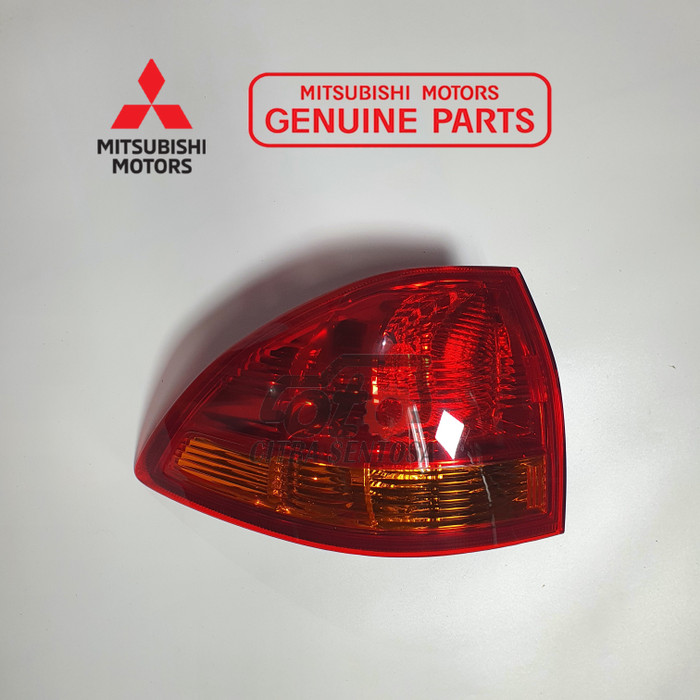 LAMPU STOP KIRI PAJERO LAMA 8330A823