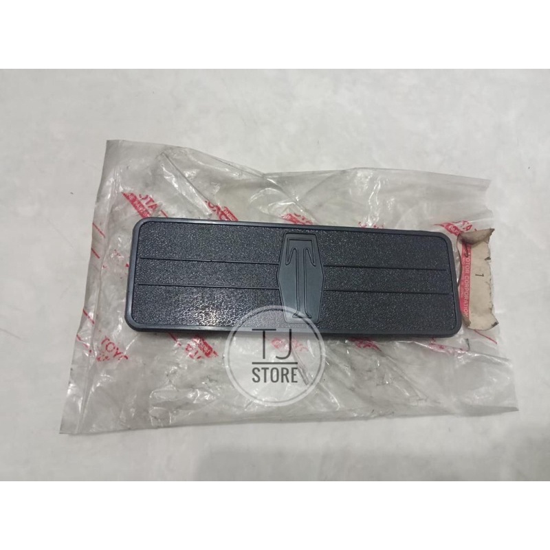 Tutup Radio Toyota Hardtop FJ40 2F