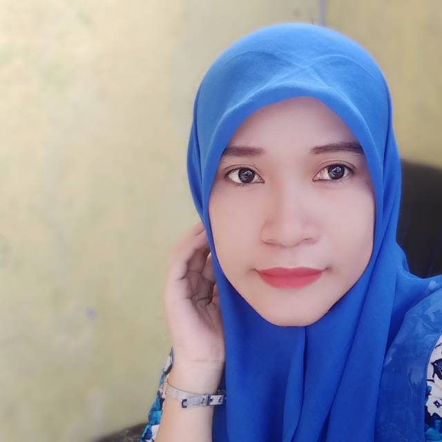 fitriyuniatinaleshaaa