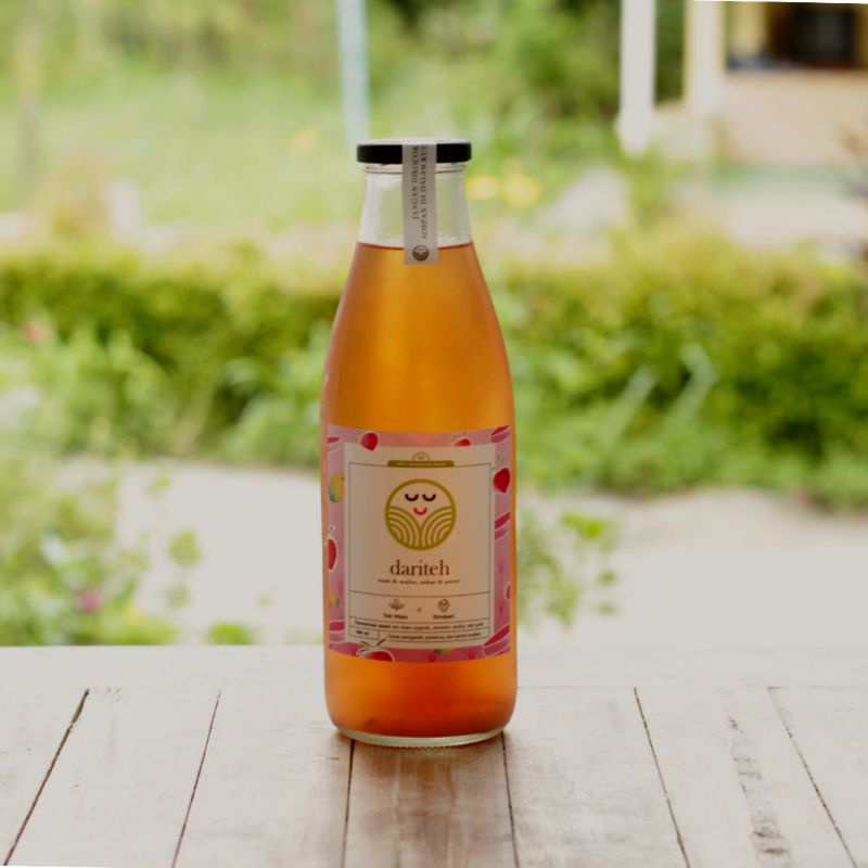 

1 Liter Kombucha Teh Hijau Stroberi (Organik, Probiotik, Plant-based, Vegan)