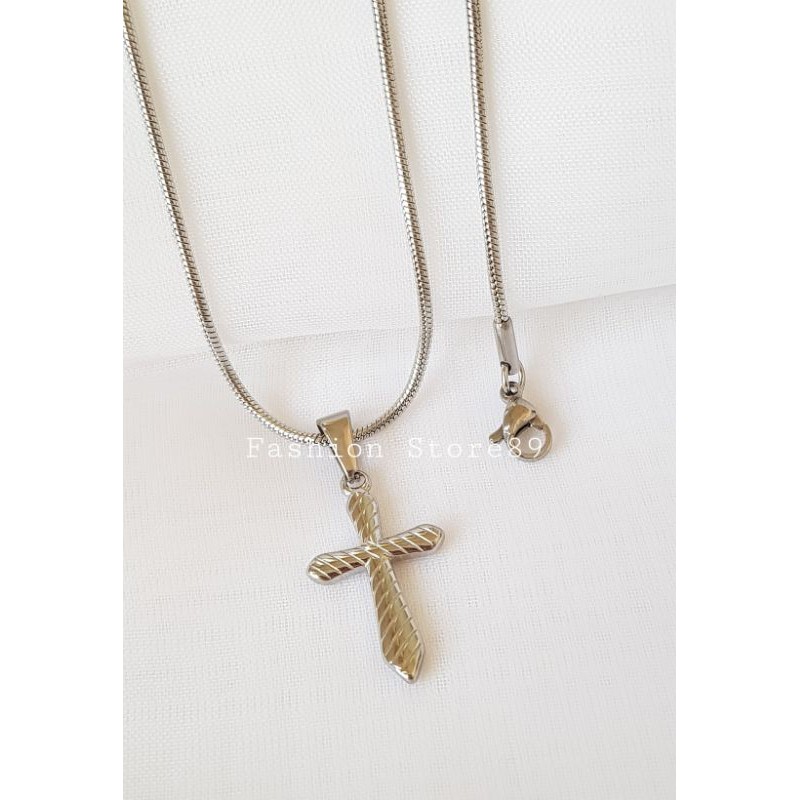 kalung fashion salib import titanium gold white Antikarat Selamanya CN01