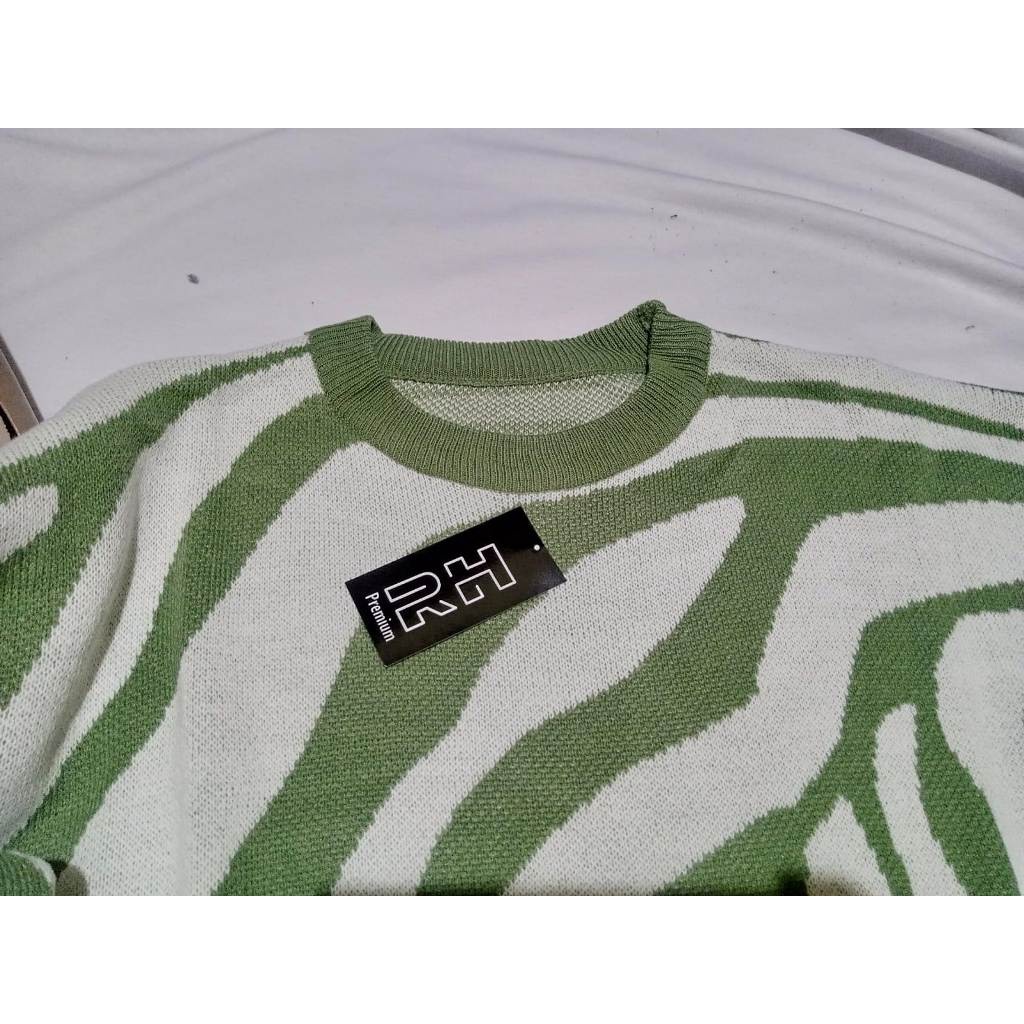 RH - SWEATER BAJU RAJUT CROPTOP CREW NECK MOTIF ZEBRA TEBAL HALUS ORIGINAL