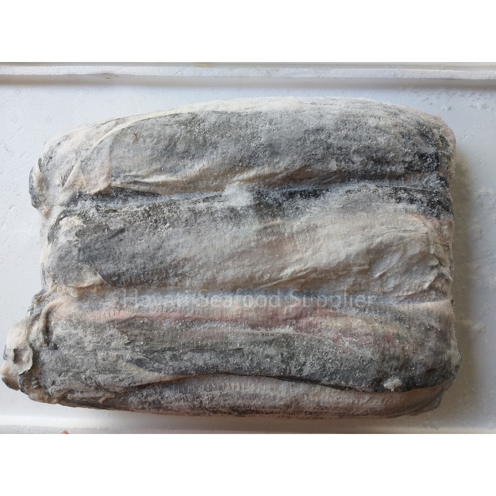 

Kulit Ikan Patin Beku 1 balok 5kg