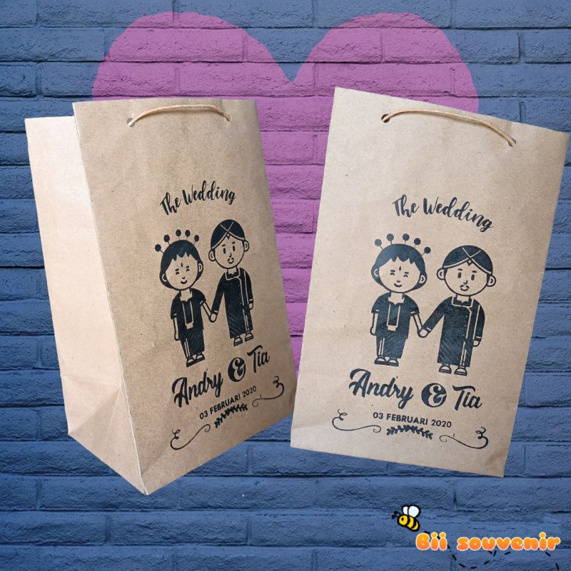 

PAPER BAG CUSTOM WARNA COKLAT TALI RAMEN,TAS KERTAS SABLON WARNA COKLAT UKURAN 11X15X24